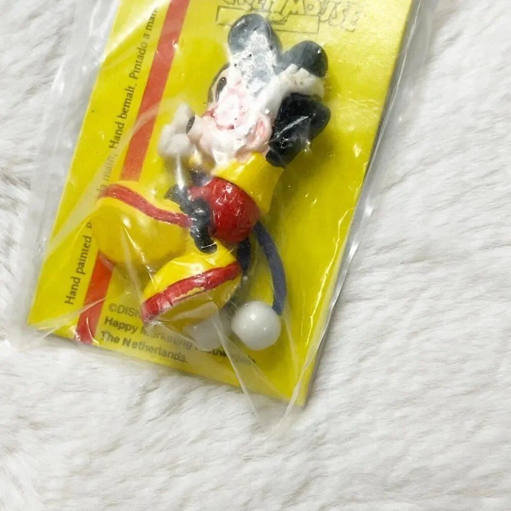 🔮 5/$25 Disney Vintage Hand Painted Mickey Mouse Hair Tie‎